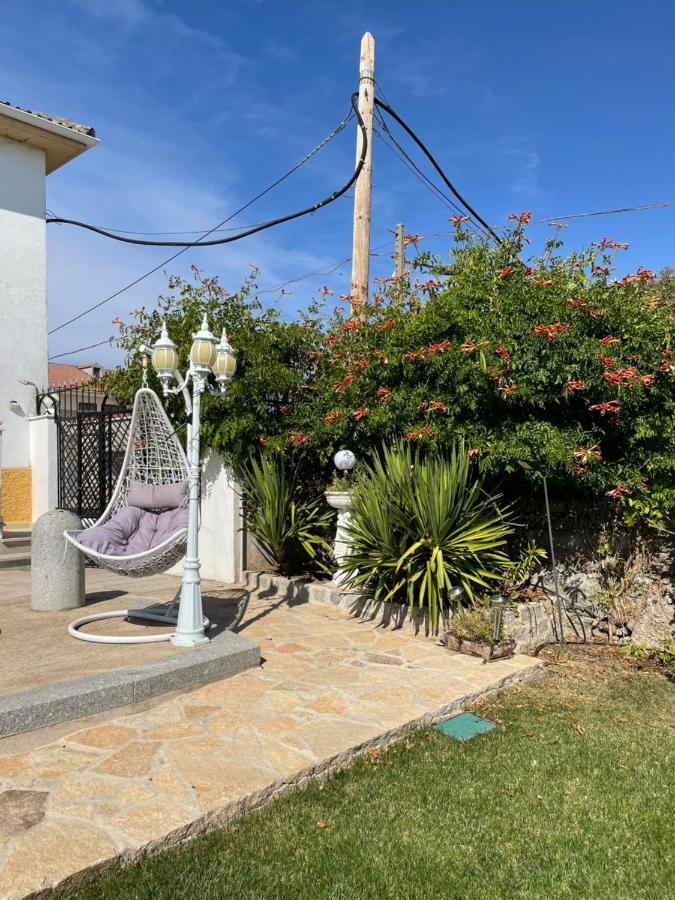 Villa Entre Encinas Moralina Exterior photo